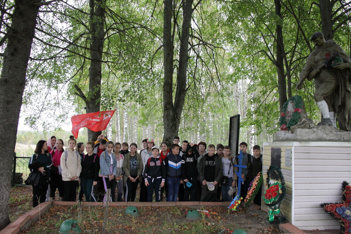 На территории Калужской области к очередному патриотический поход по памятным местам к школьникам…
