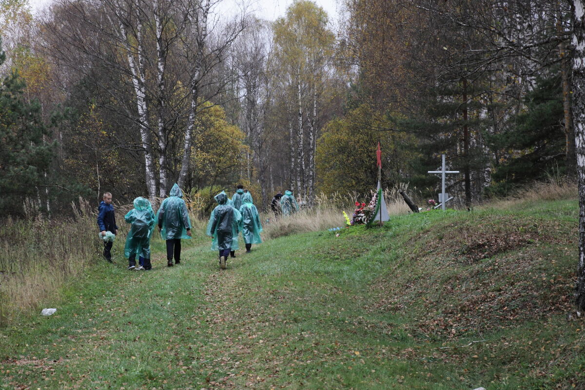 Подростки Людинова приняли участие в патриотическом походе