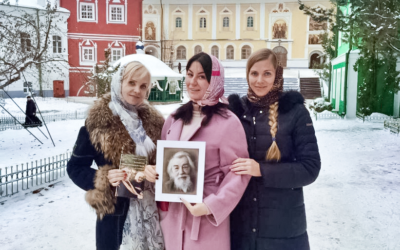 Истории волонтеров из Центра содействия семейному воспитанию «Сколковский»