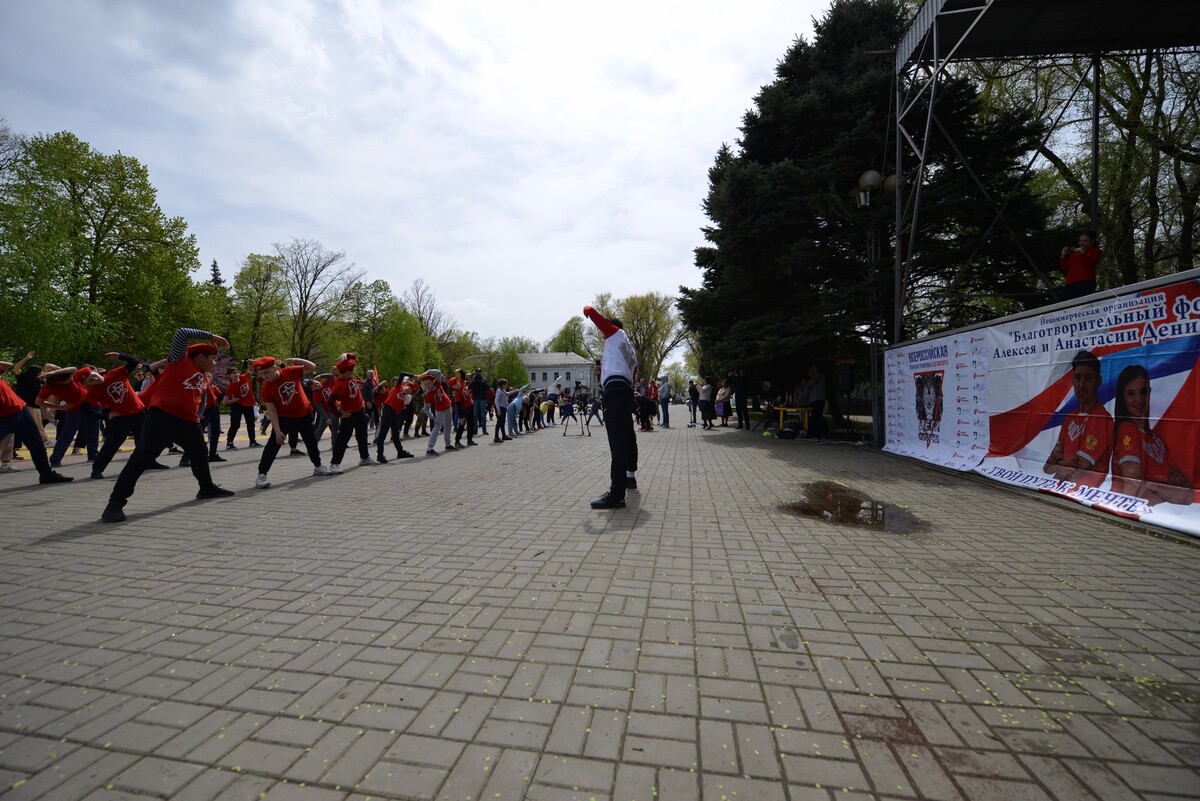 Народная зарядка в формате всероссийской открытой тренировки!