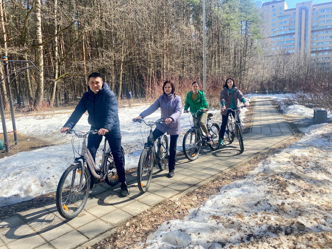 В столичных реабилитационных центрах отметили День велосипедиста