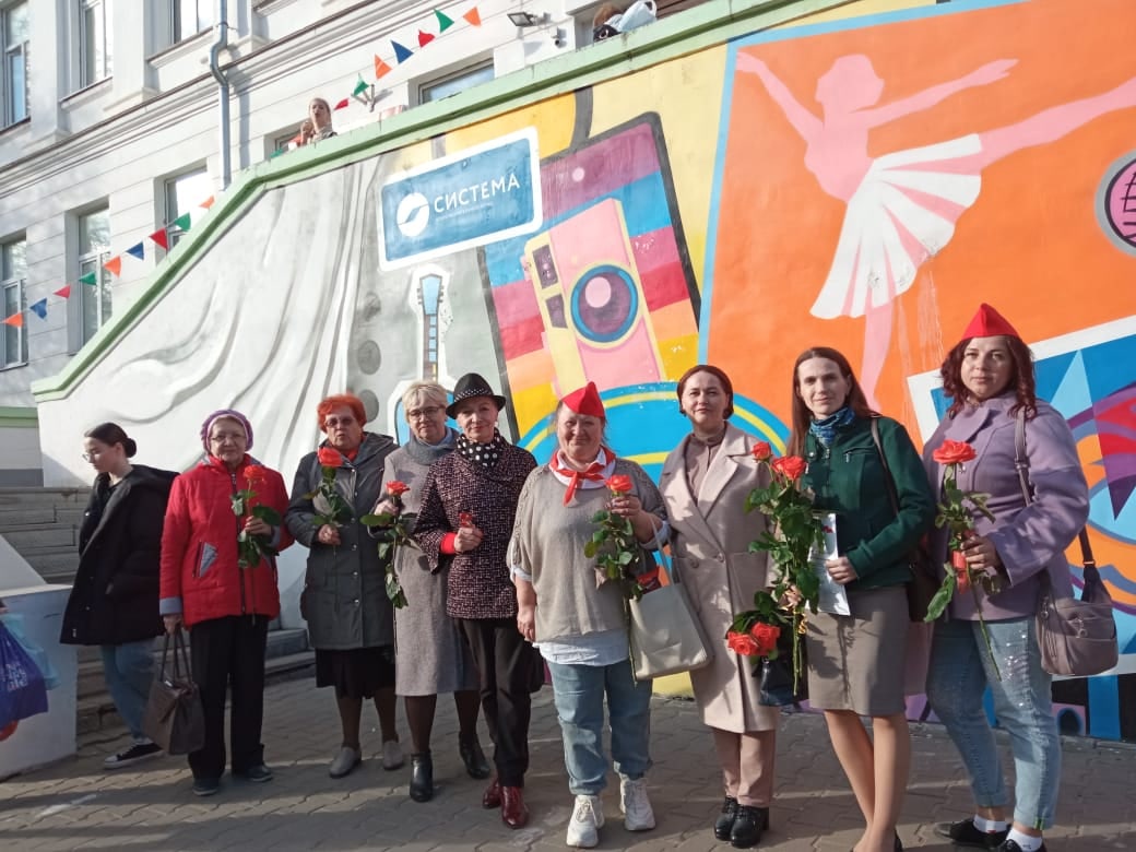 Квартира, где ты не одинок /проект открытия филиала штаб-квартиры «серебряных»…