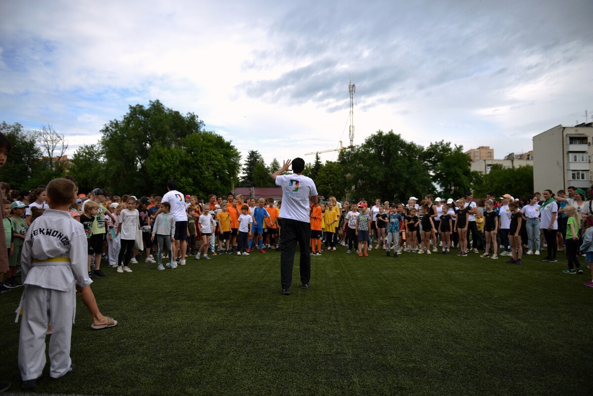 Олимпийский день открылся Городской зарядкой