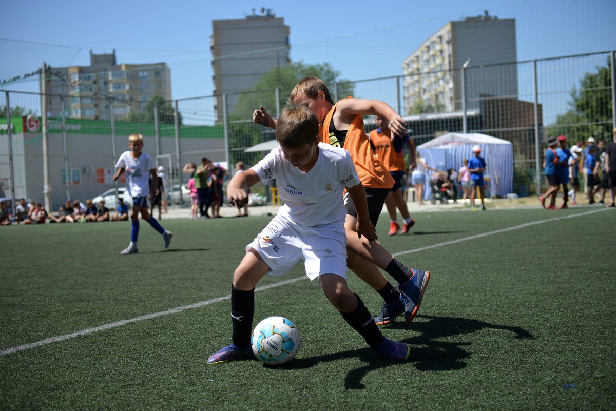 5-й ежегодный детский футбольный турнир прошел в Батайске