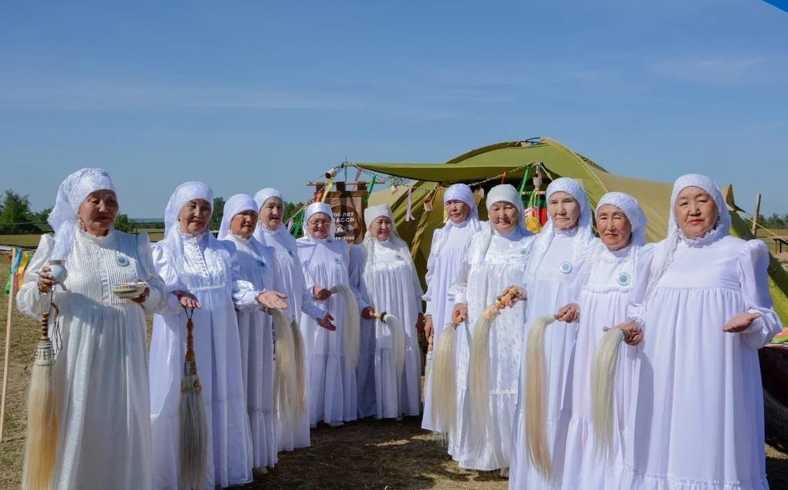 1 республиканский слет «серебряных» волонтеров