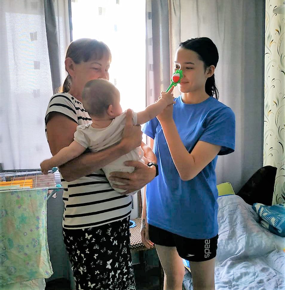 В Чебоксарах экспресс-бабушки продолжают оказывать свою помощь