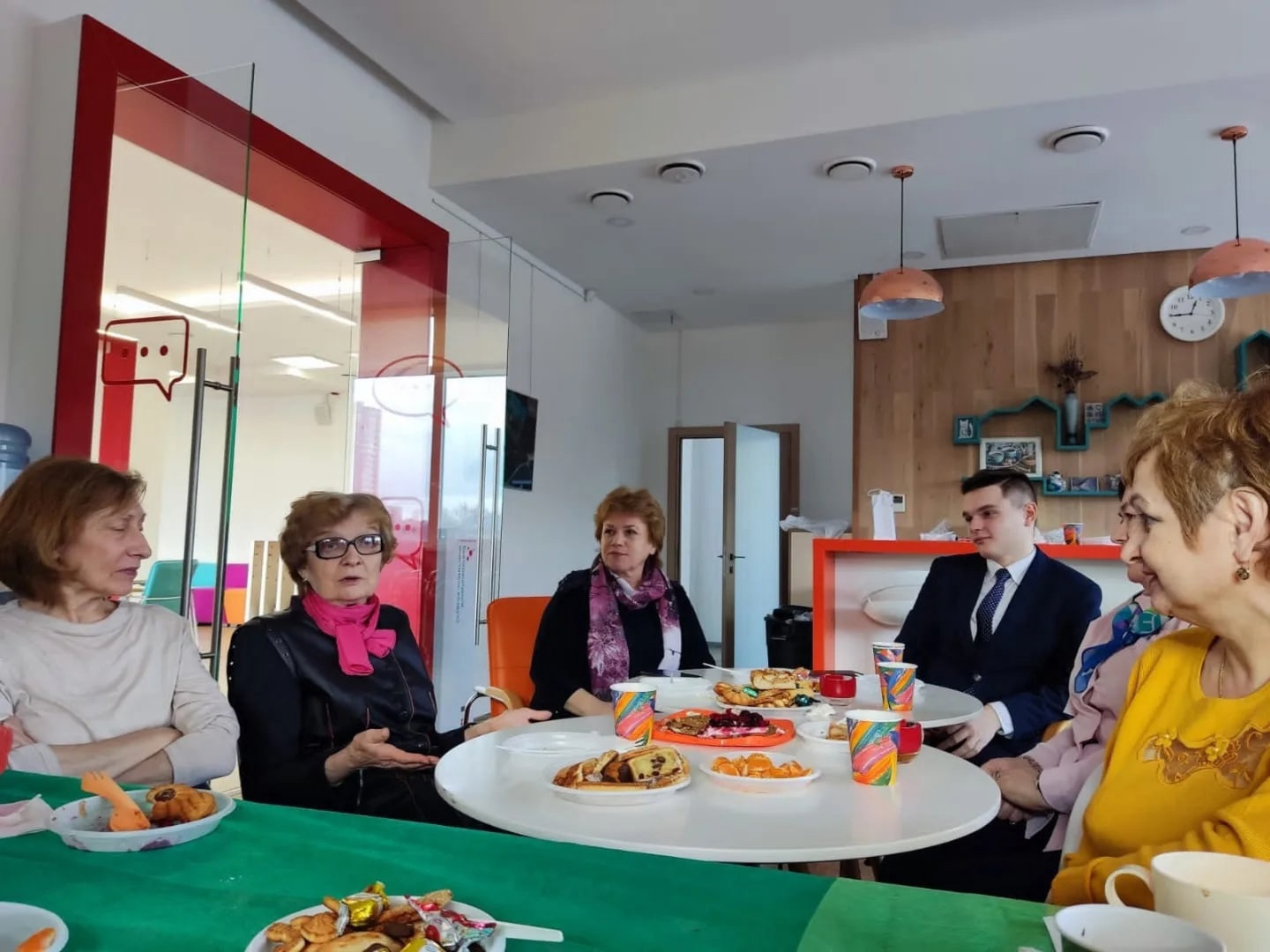 Обратная связь глаза в глаза