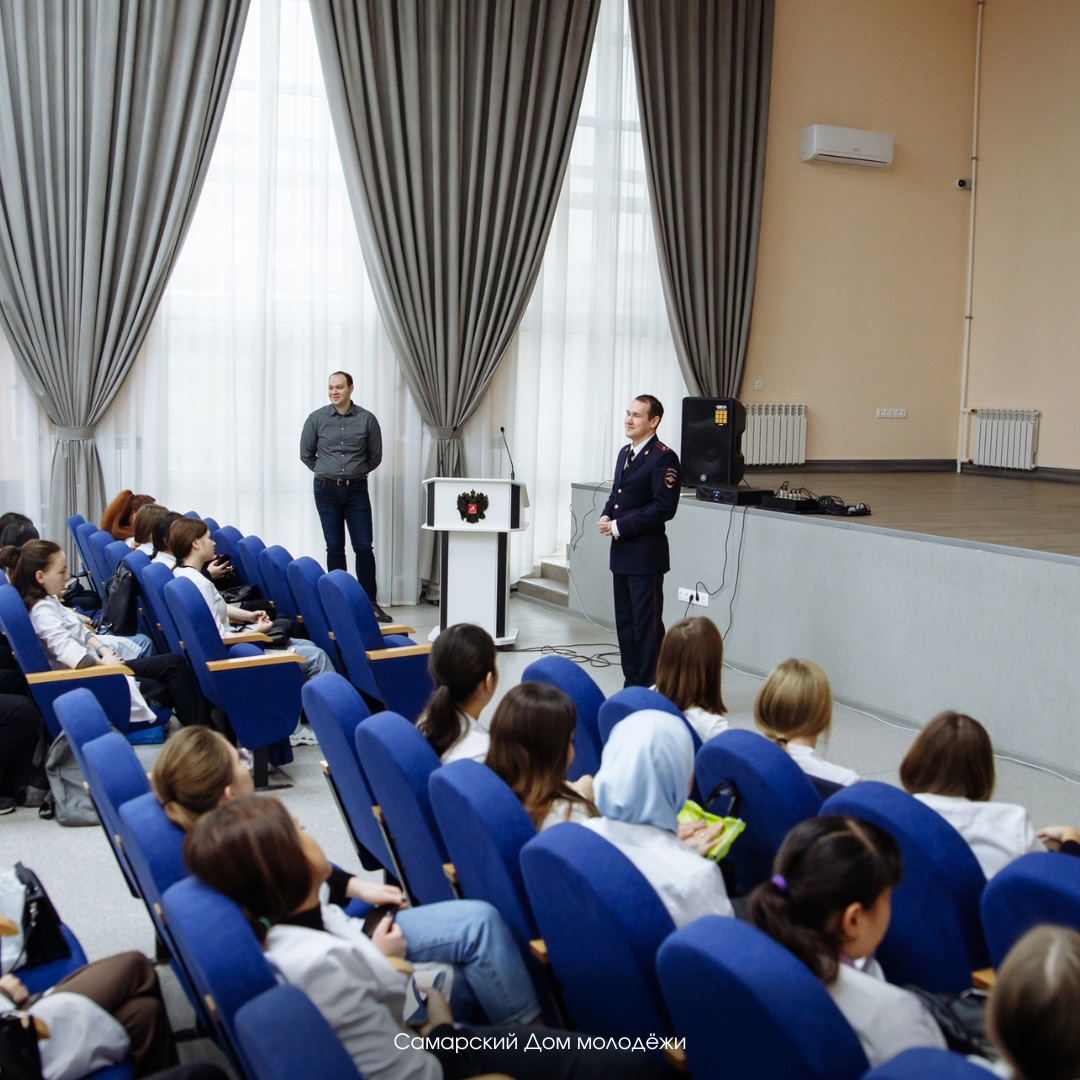 «С ненавистью и ксенофобией нам не по пути»