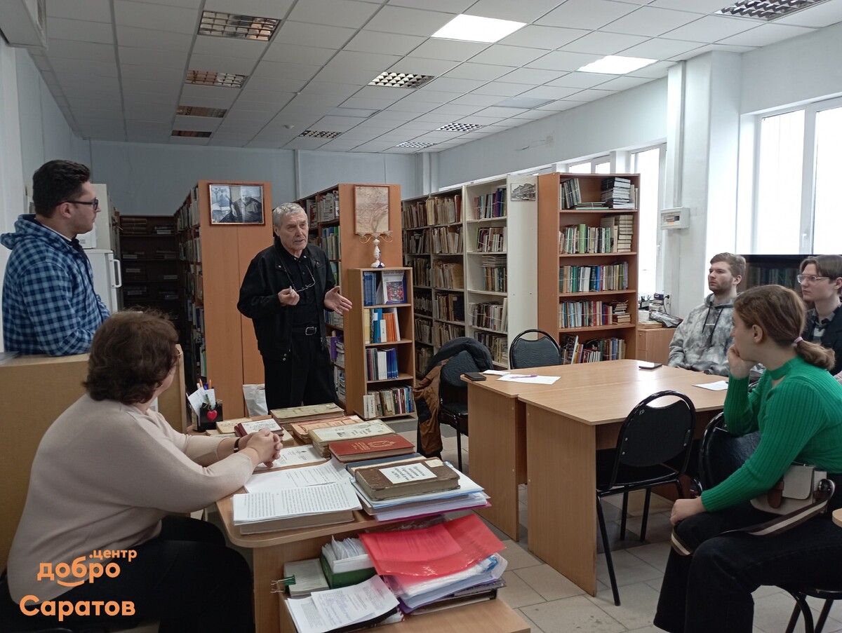 Волонтёры культуры приняли участие в мастер-классе по работе с краеведческой литературой