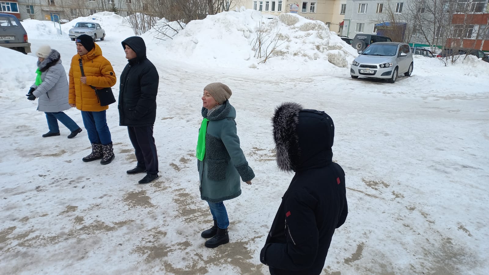 Флешмоб «Утренняя подзарядка»  вместе с сотрудниками ГБУ РК «ЦСЗН г. Усинска»