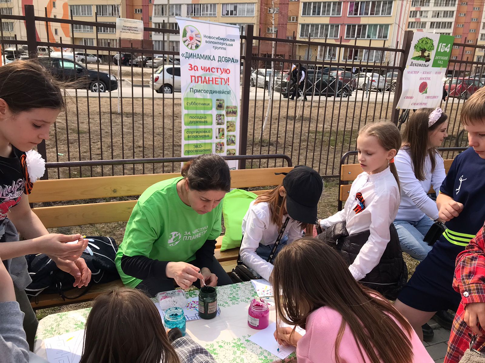 Более 400 детей и взрослых посетили праздник, посвящённый Дню Победы