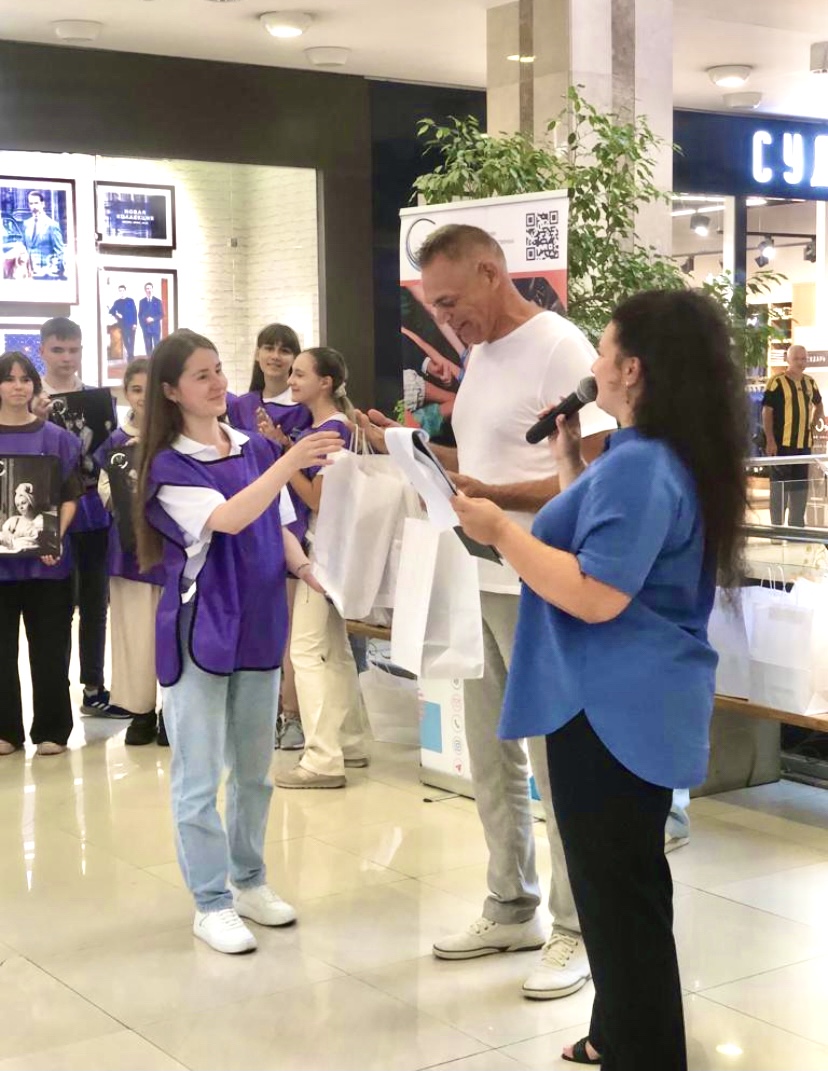 Фонд «Стат. АП» собрал друзей на августовской благотворительной Ярмарке