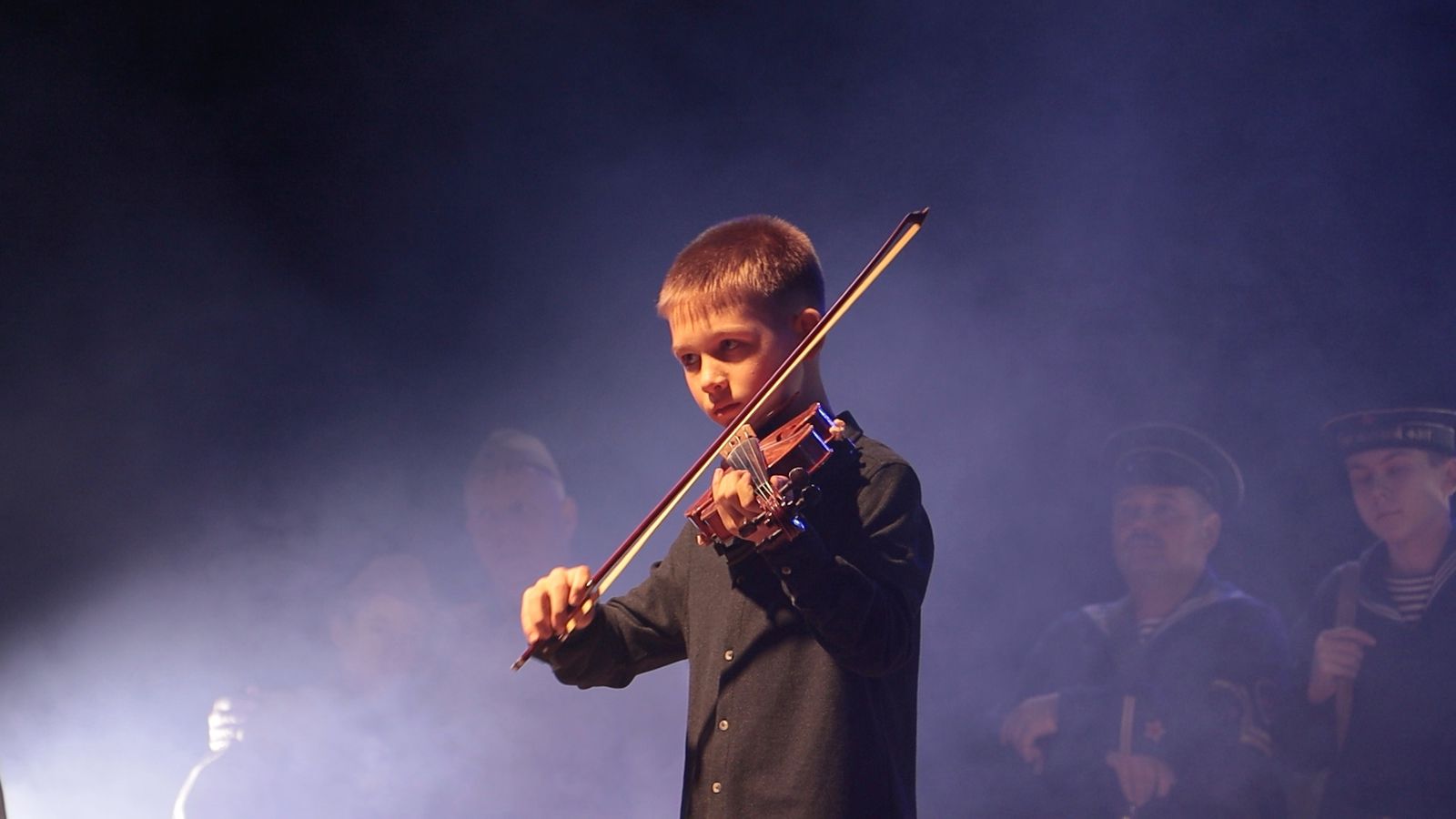 Волгоградцы участвуют в мастер-классах молодежного «Арт фестиваля на Волге»