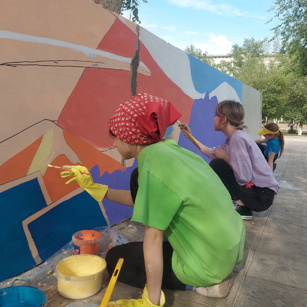 Я знаю — саду цвесть!