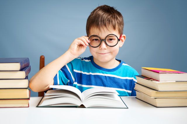 Как сохранить здоровье зрения ребенка во время учебного года