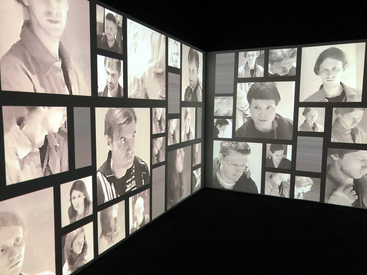 В Еврейском музее в Москве открылась выставка «Процесс. Франц Кафка и искусство ХХ века»