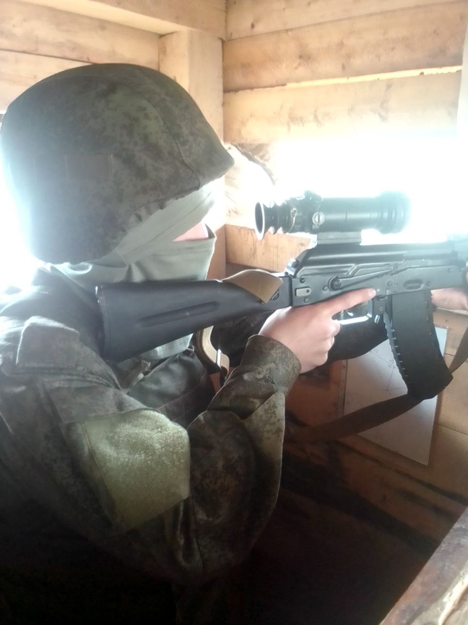 Шьем для наших с любовью и верой.