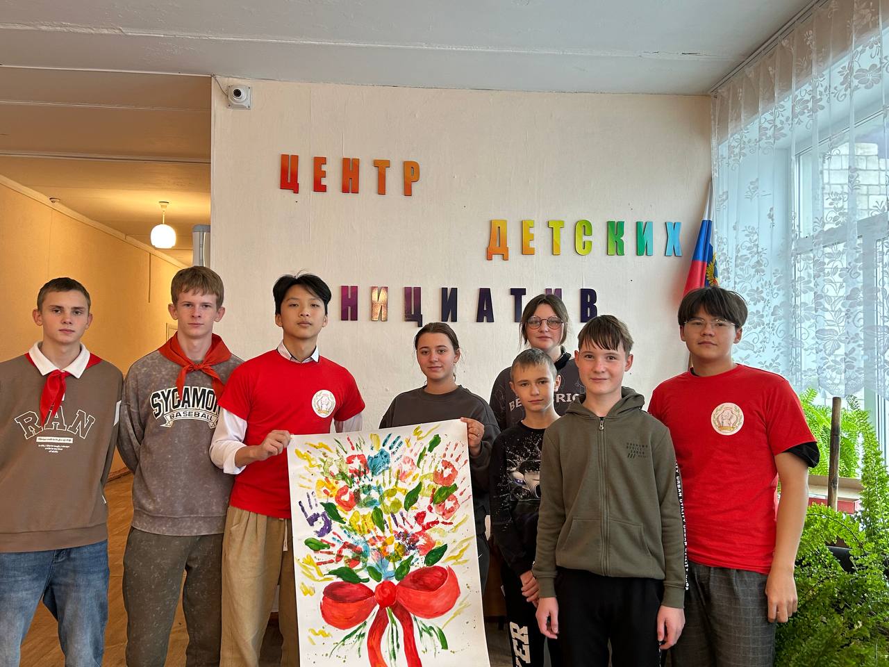 Волонтёры провели мастер-класс ко Дню матери