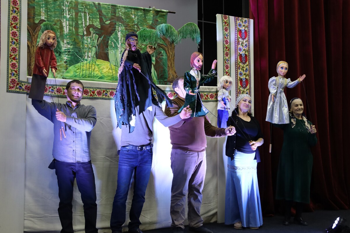 Алёнушка и братец Иванушка, пришли в гости к детям с инвалидностью