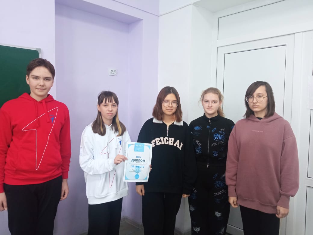 Волонтёры гражданско — патриотического отряда «Поколение» провели для учащихся…