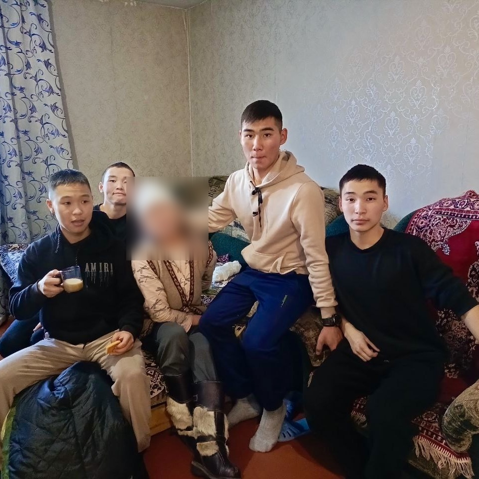 Активисты «Добрых Сердец Тувы» приходят на помощь нуждающимся