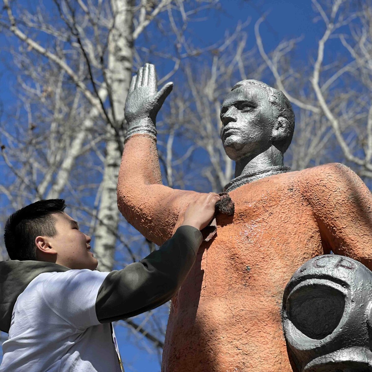 «Добрые Сердца Тувы» провели космический субботник