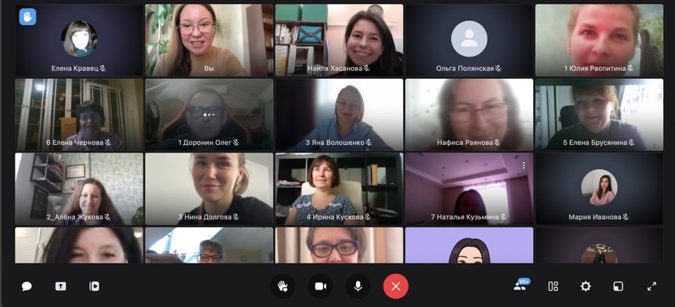 Как стать наставником – супергероем: что обсудили педагоги-волонтеры на IX весенней Образовательной…