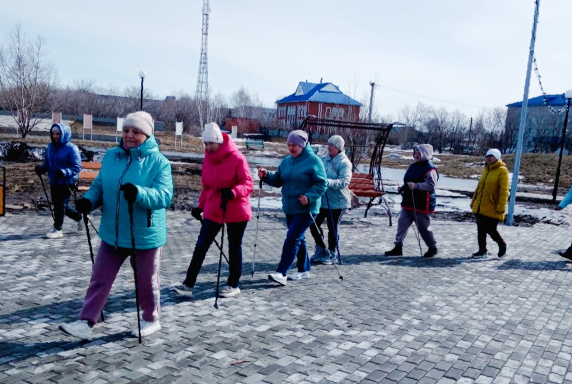 В Городском парке Макушино прошла Акция «10000 шагов к жизни».