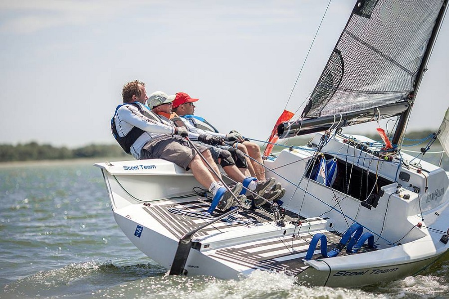 Фонд «Милосердие» помог липецким яхтсменам выступить на Кубке России