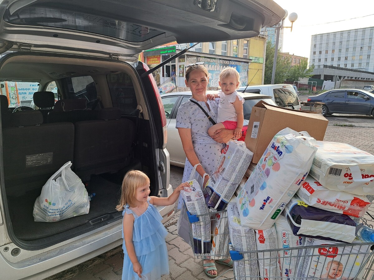 Мама,папа,я-добрая семья