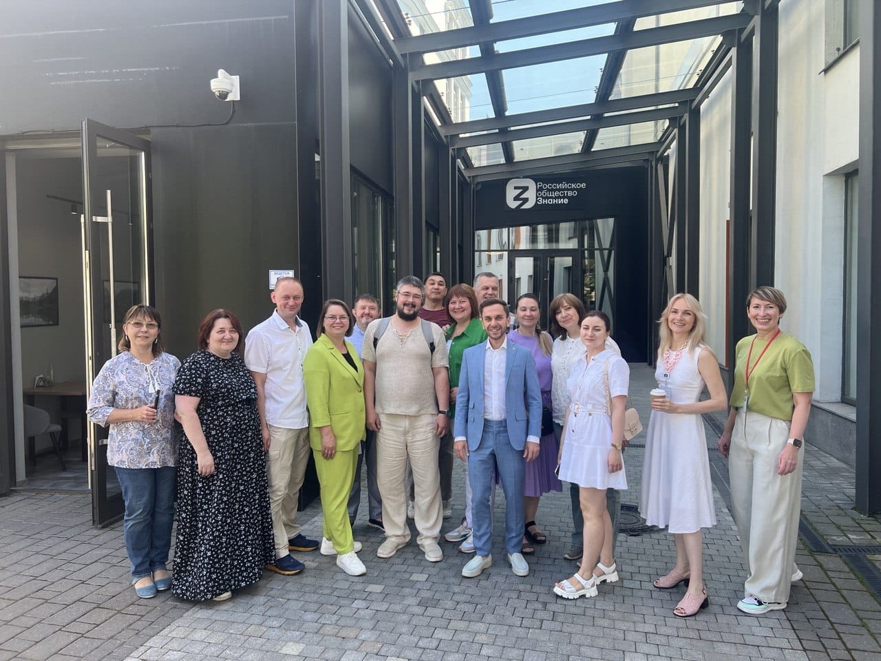 Элемент наставничества или начало