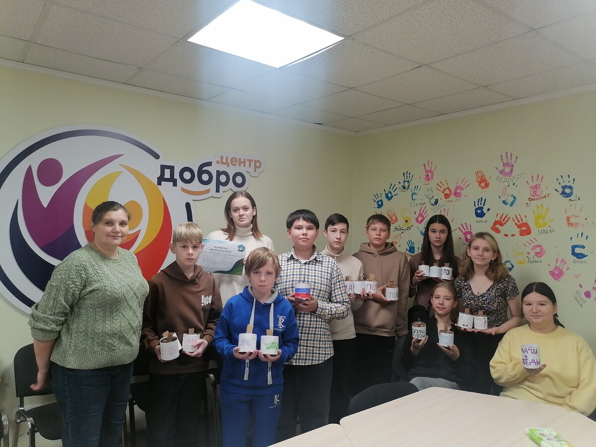 В Добро.Центре Мегиона регулярно проводятся мастер-классы по изготовлению свечей, сувениров…