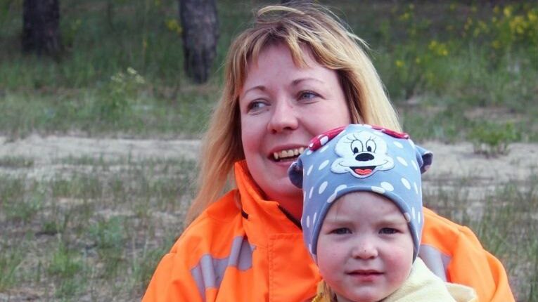 Юный волонтёр из Нижегородской области: 8-летняя девочка помогает архиву