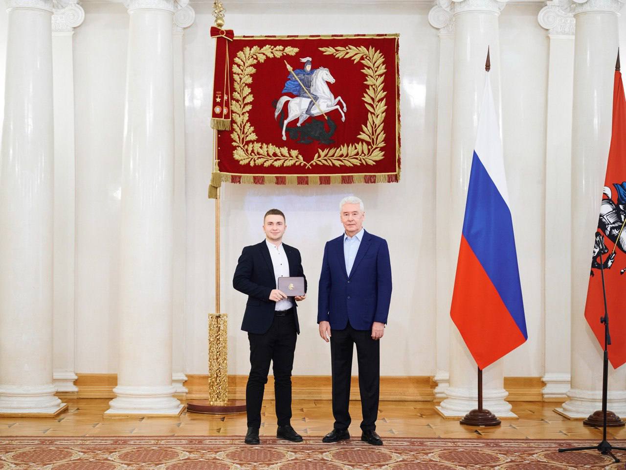 Получил знак отличия «Волонтёр Москвы» из рук С.С. Собянина