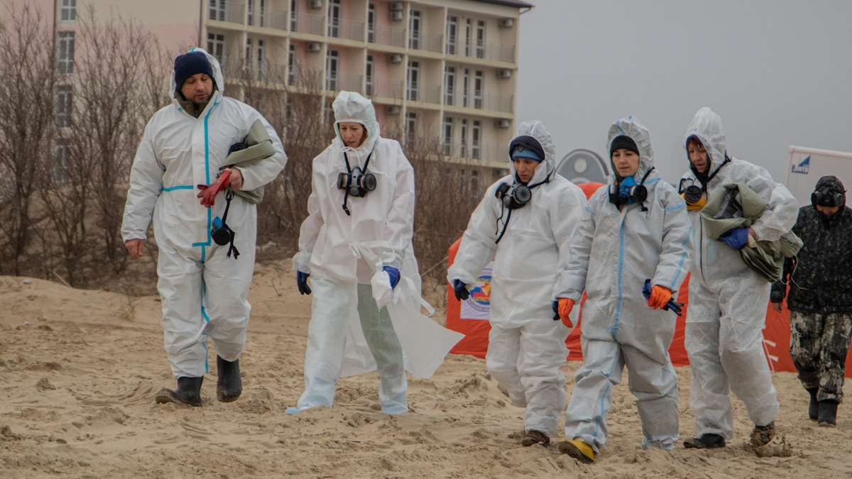 Разлив мазута в Анапе: последние данные о ЧС в Чёрном море