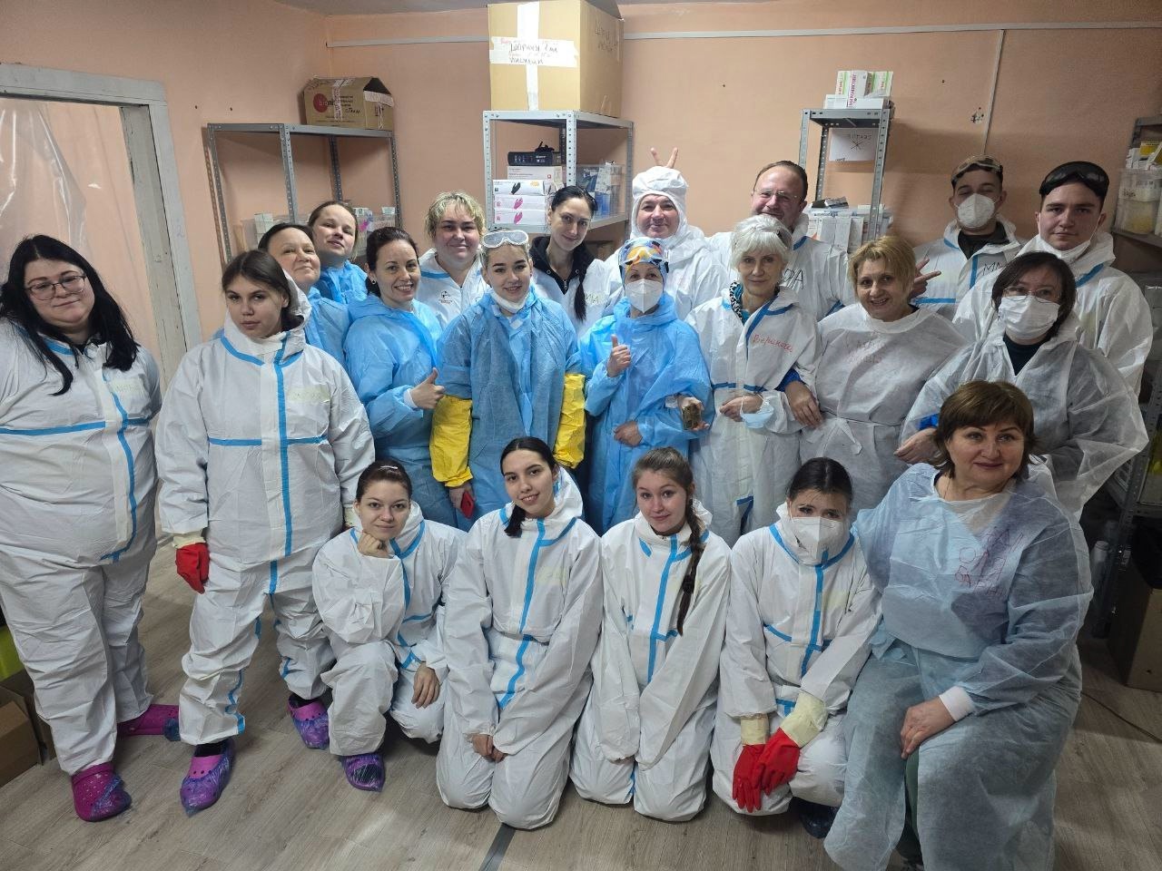 Самым сложным для меня, оказалось, принимать гибель птиц: как серебряные волонтеры из Новосибирска…