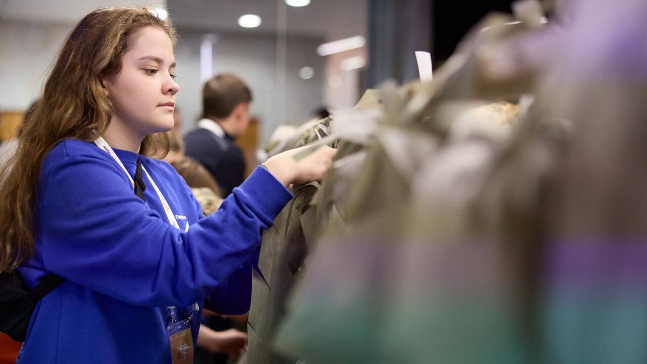 Волонтёрам из Улан-Удэ предоставят скидки в магазинах и на проезд