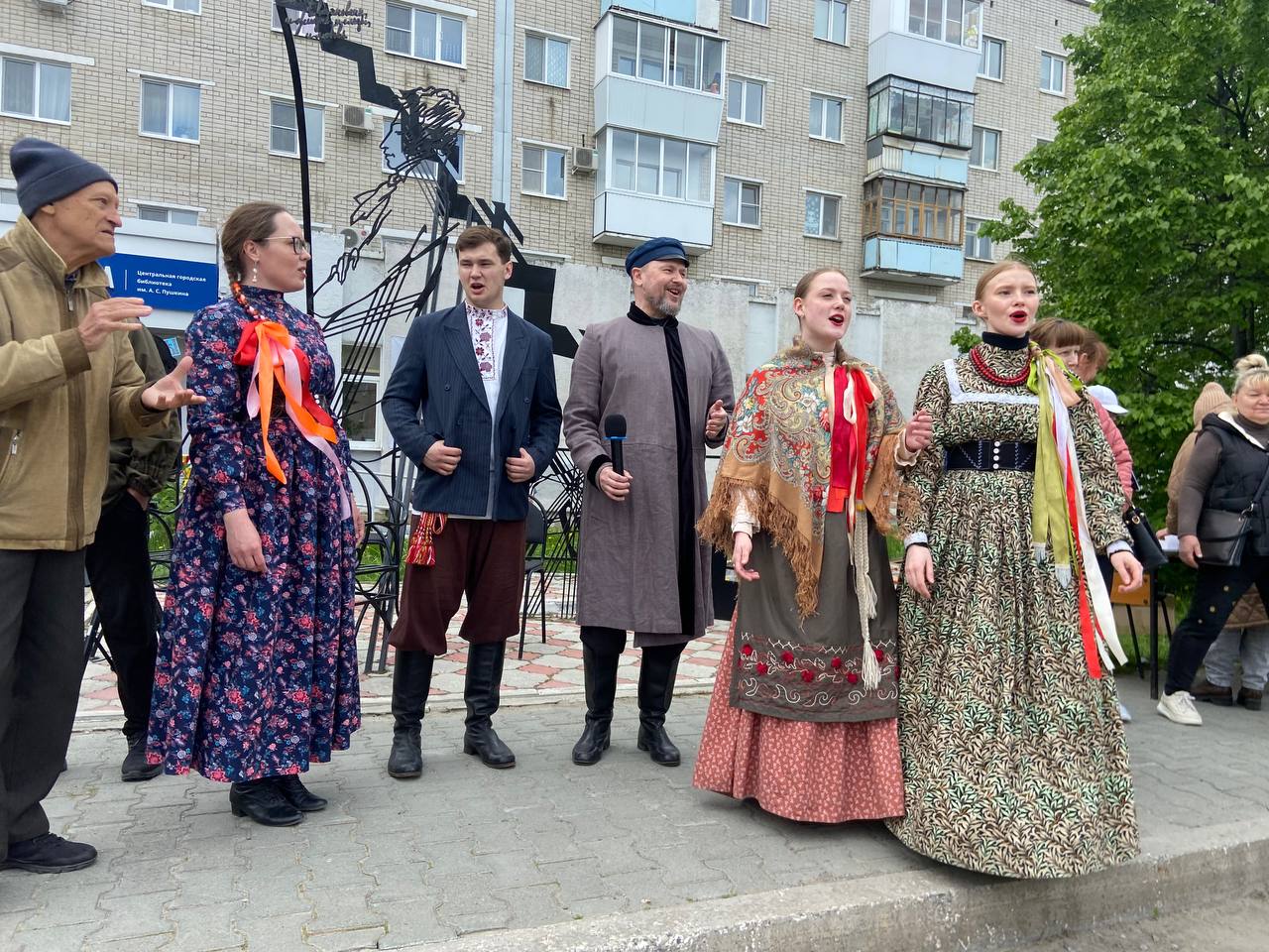 ФОЛКЪ-ТОЛКЪ В КАМЕНСКЕ-УРАЛЬСКОМ