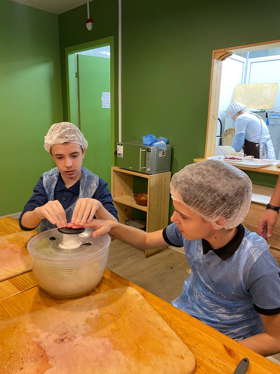 Как подростки с РАС делают первые шаги в профессию в Москве