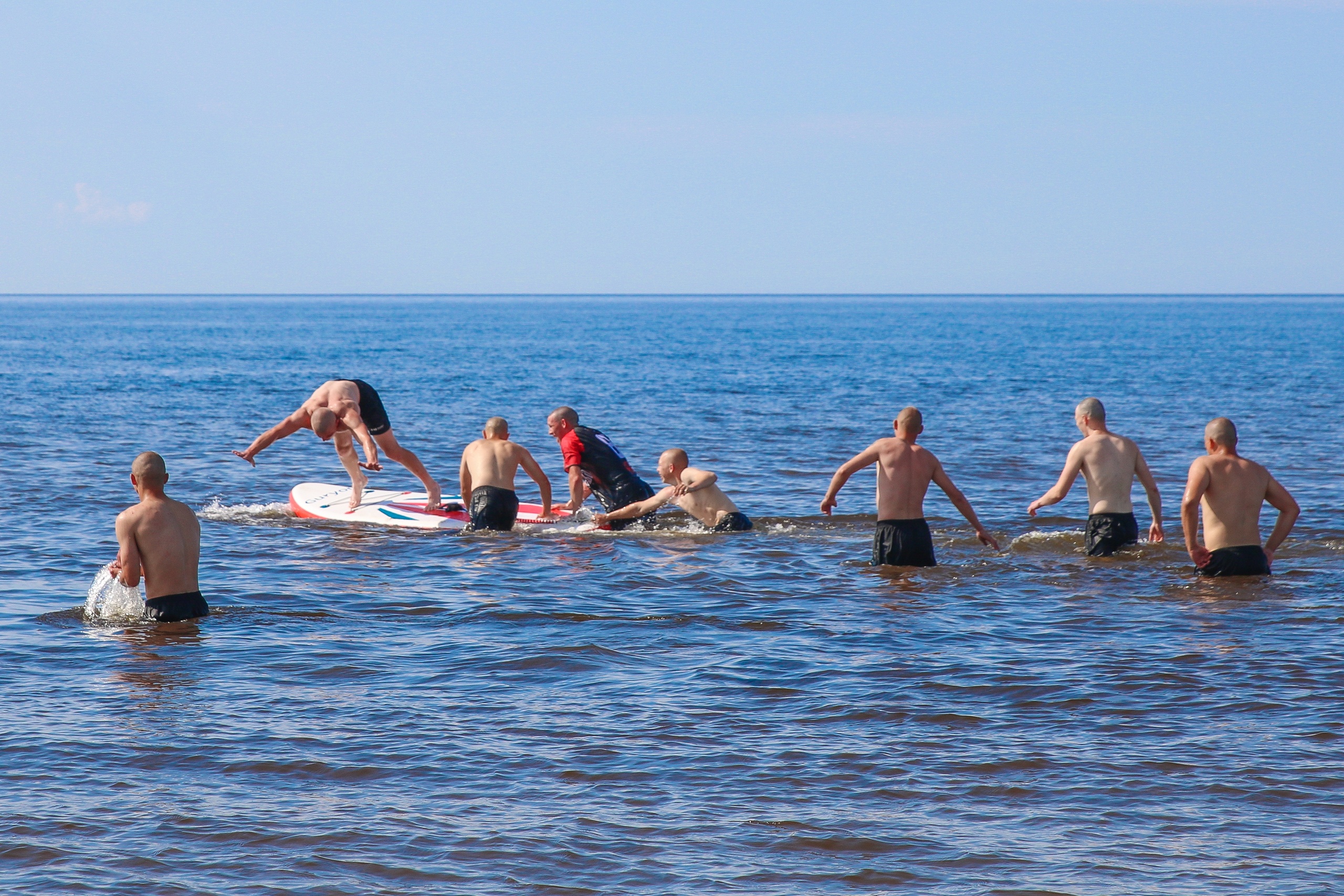 Я никогда не видел моря..