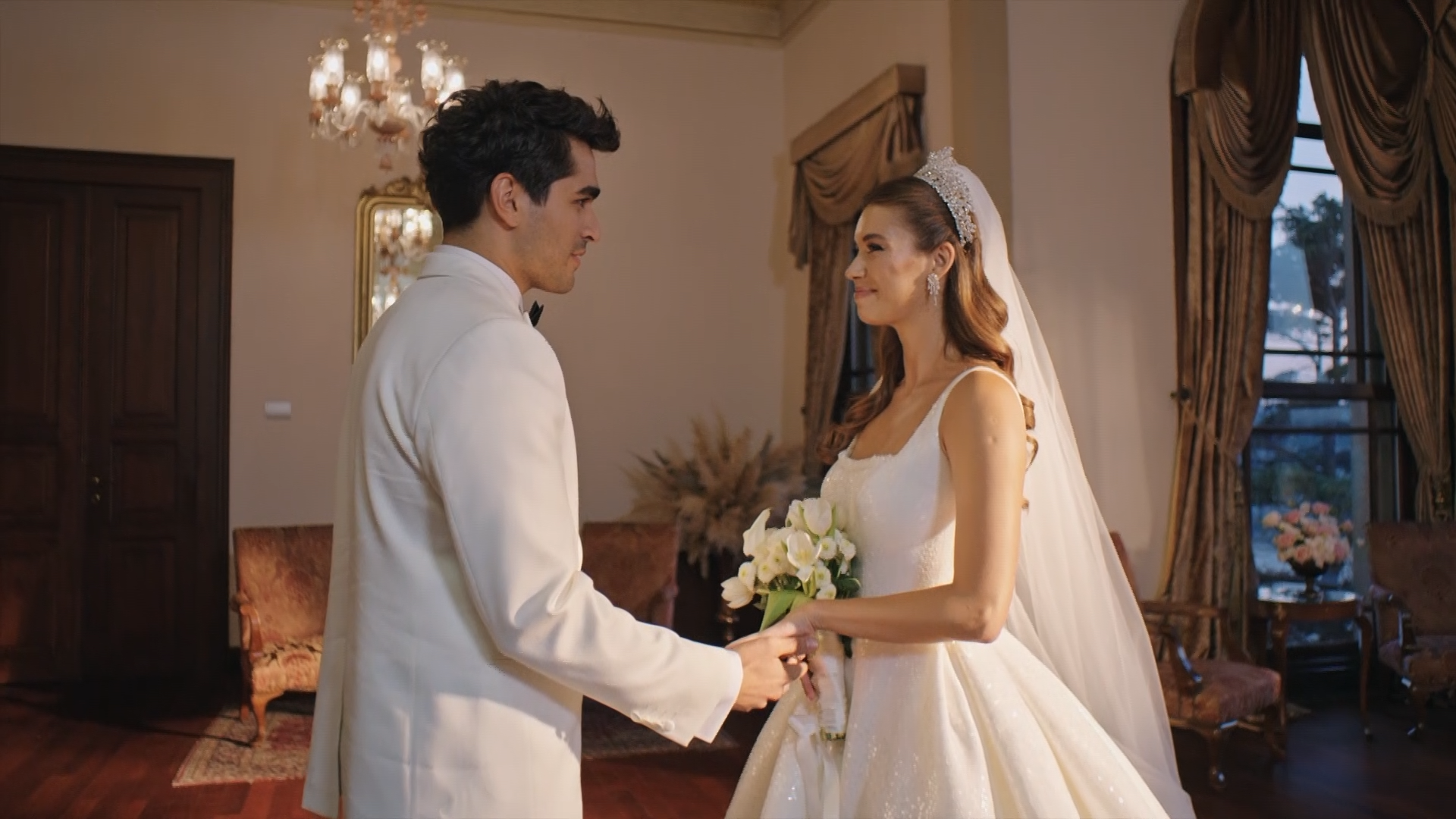 Турецкие сериалы про любовь: топ-10 самых популярных