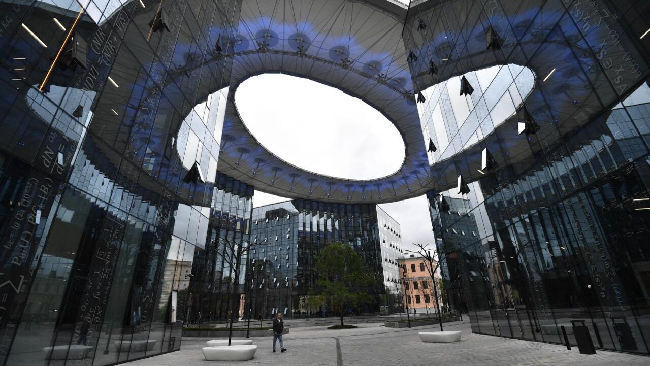 Стоимость обучения в России взлетела: какие цены на вузы?