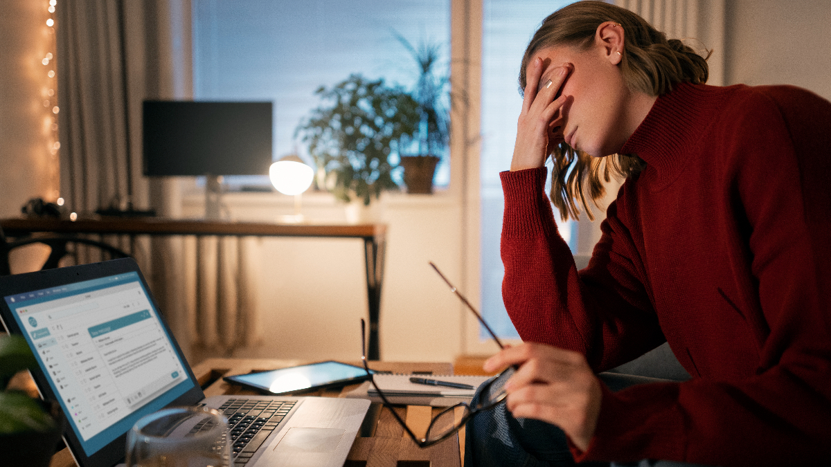Уведомления и активности на устройствах сильно снижают способность к концентрации. Фото: Freepik