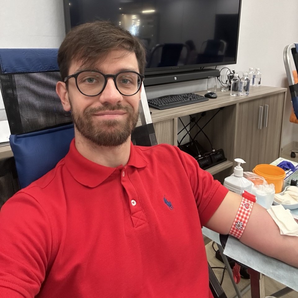 Капля жизни: почему донорство крови – это акт солидарности, спасающий мир