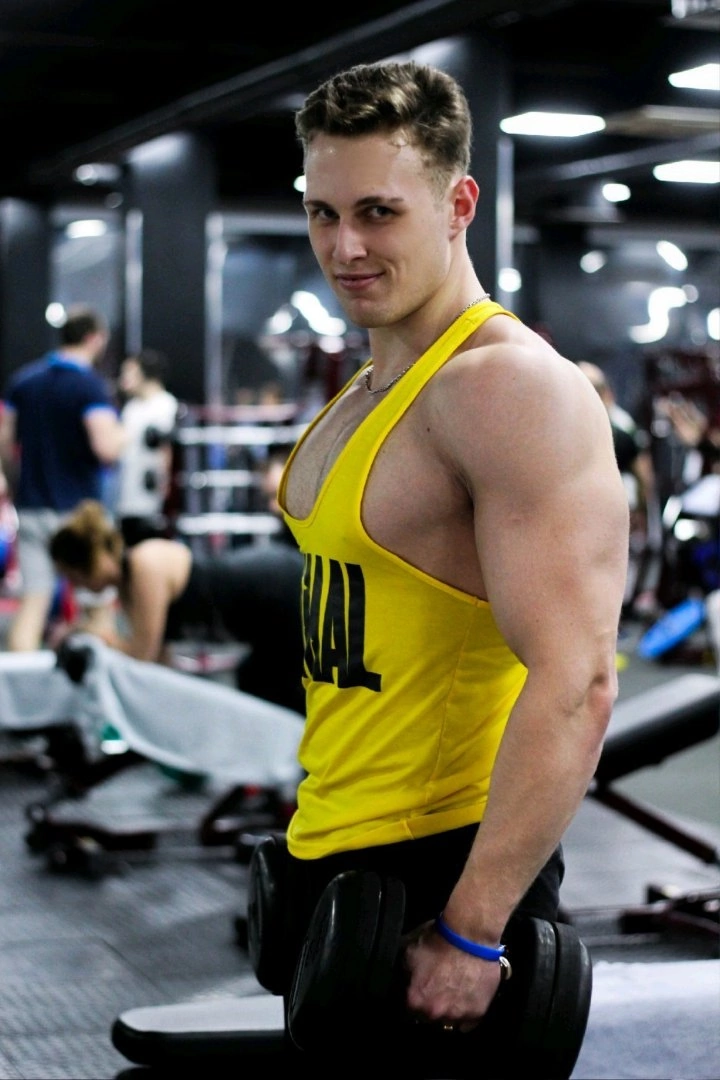 Преимущества свободных весов в тренировках