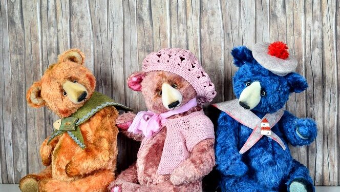 Мастерица создаёт волшебных медвежат в Курганской области