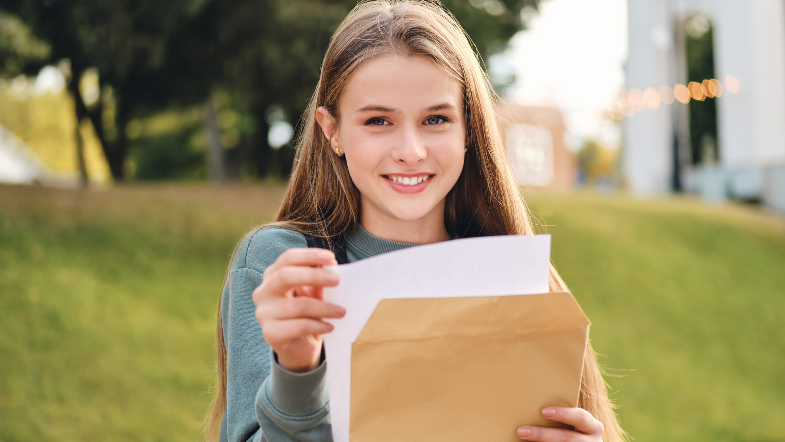 «Пример, как должны сотрудничать бизнес и НКО»: в чём секрет проекта «Первая квартира» от Циан…