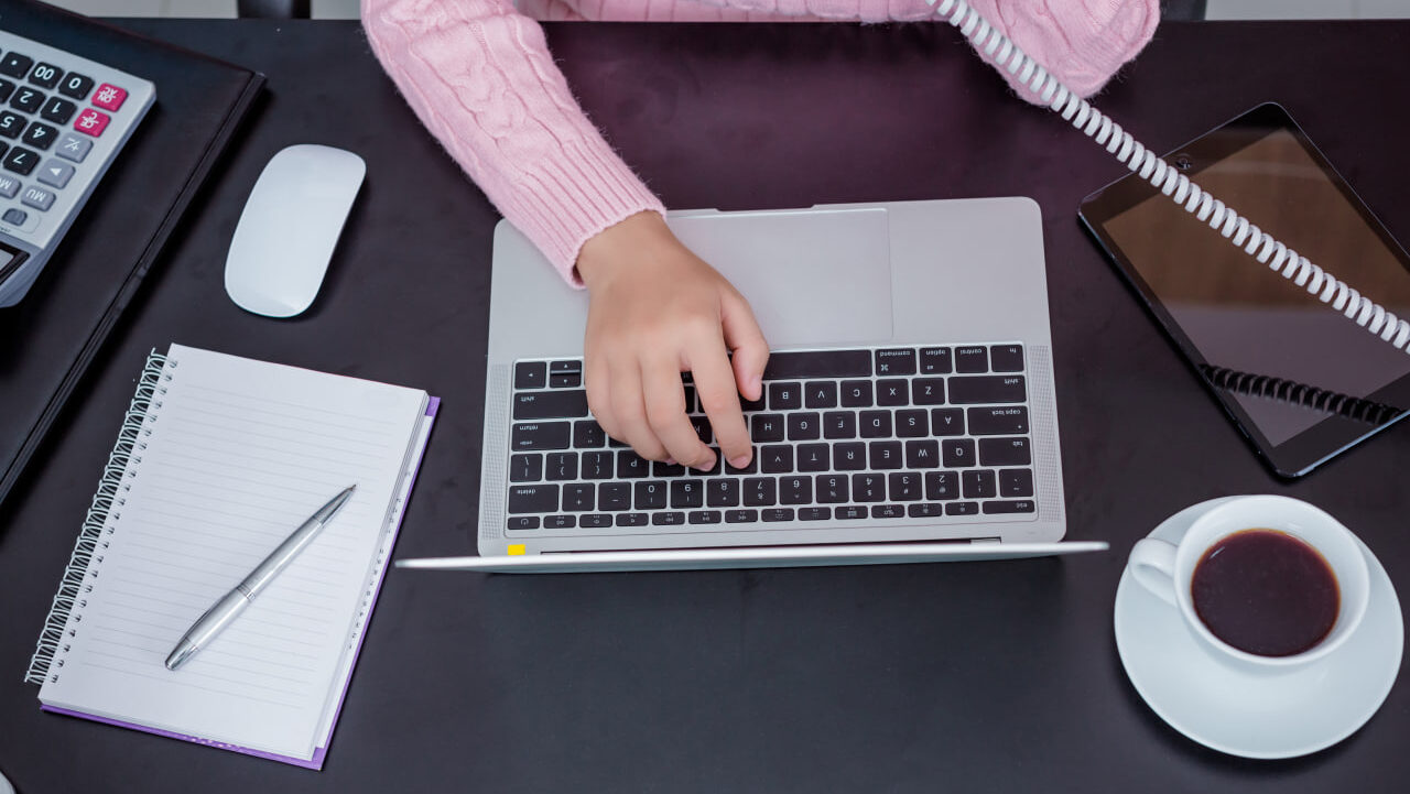 С 2026 года НКО будут отчитываться на портале Минюста через единую форму