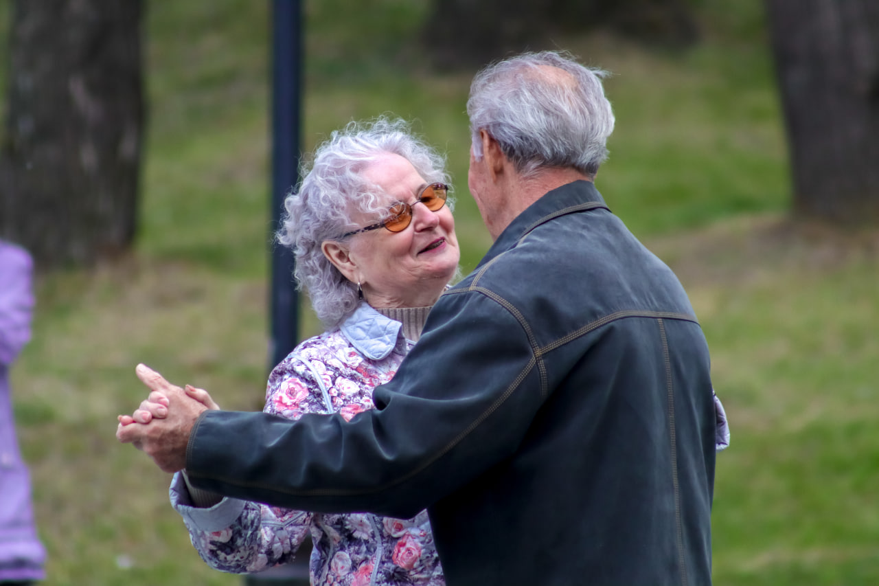 Работать больше не надо? В России хотят ввести базовый доход: что это и как получить деньги