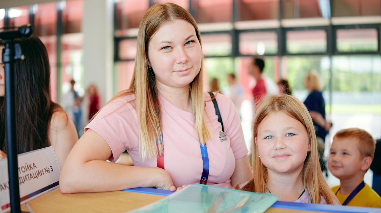 Выходные с детьми: волонтёрские вакансии для всей семьи